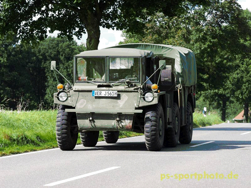 Image:On the Road
