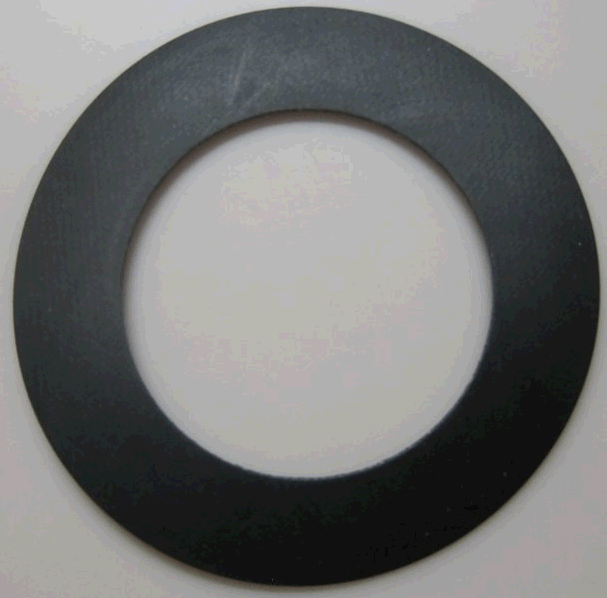 Image:Plain encased seal at the axle shaft