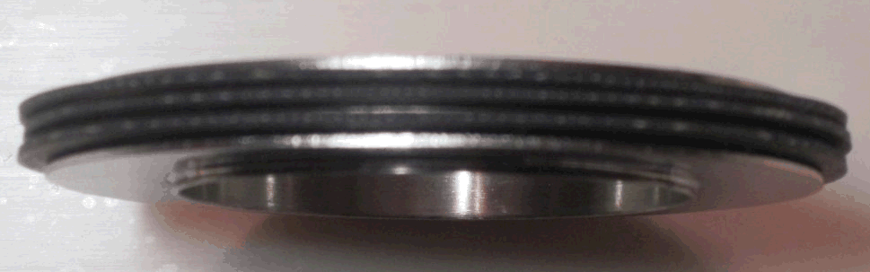 Image:Plain encased seal at the axle shaft