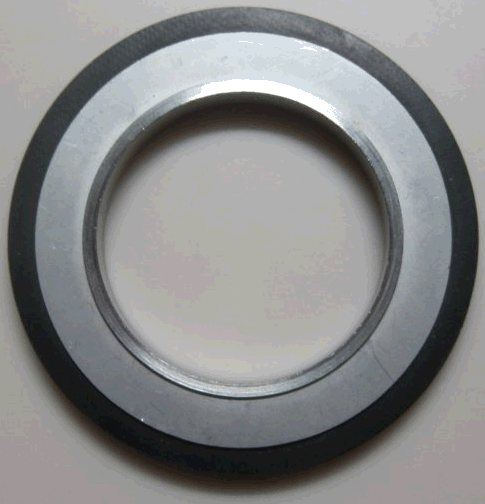 Image:Plain encased seal at the axle shaft