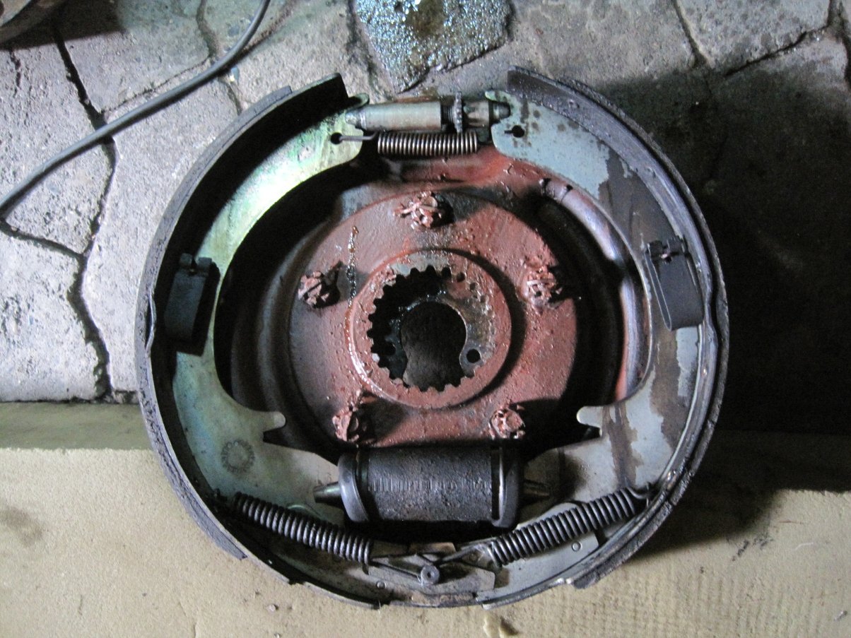 Image:The Brakes - Left Middle - Continuation