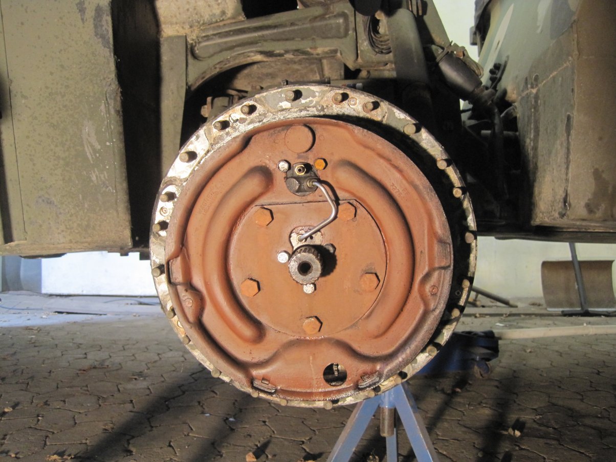 Image:The Brakes - Left Middle